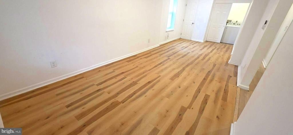 6233 Chew Avenue - Photo 3