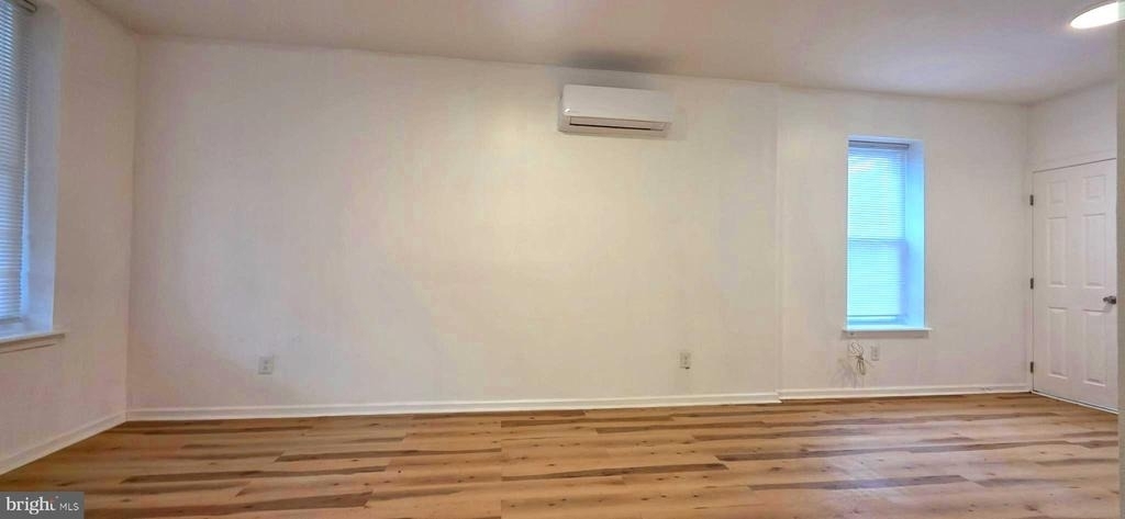 6233 Chew Avenue - Photo 11