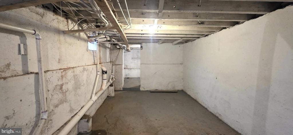 6233 Chew Avenue - Photo 21