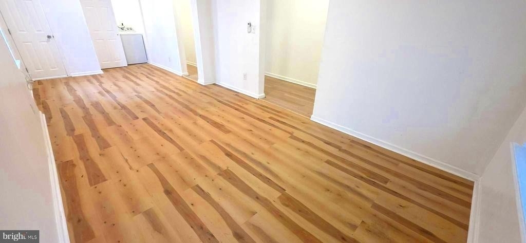 6233 Chew Avenue - Photo 2