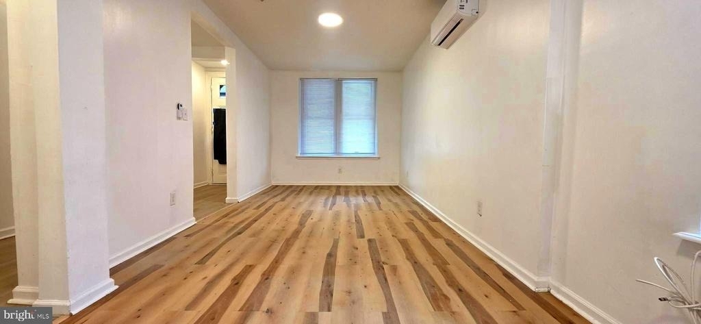 6233 Chew Avenue - Photo 10