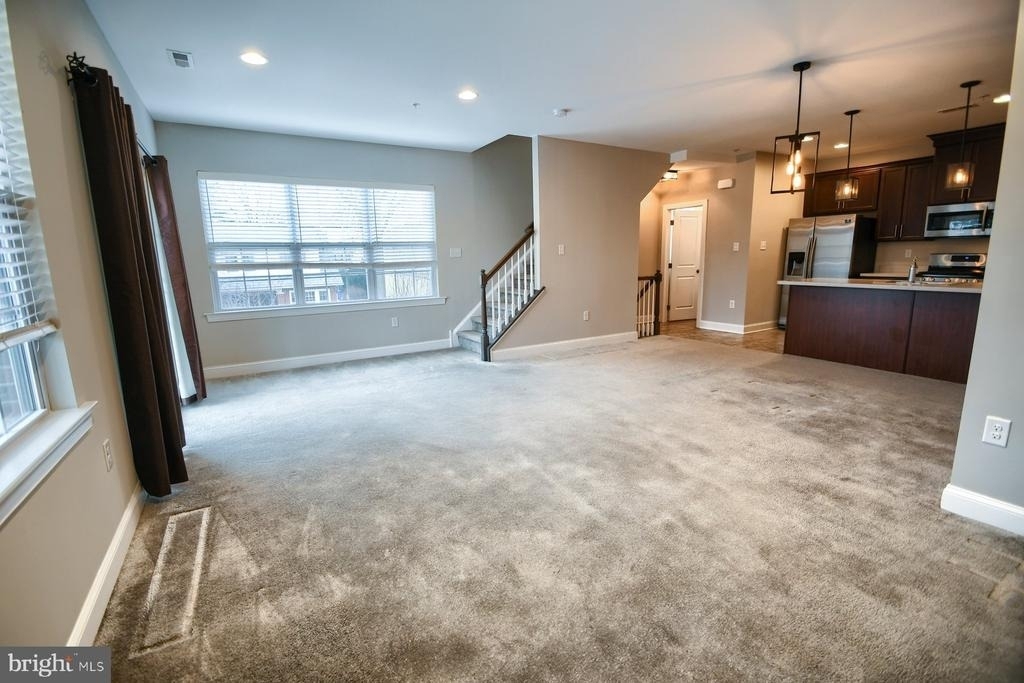 39 N Mitchell Avenue - Photo 5
