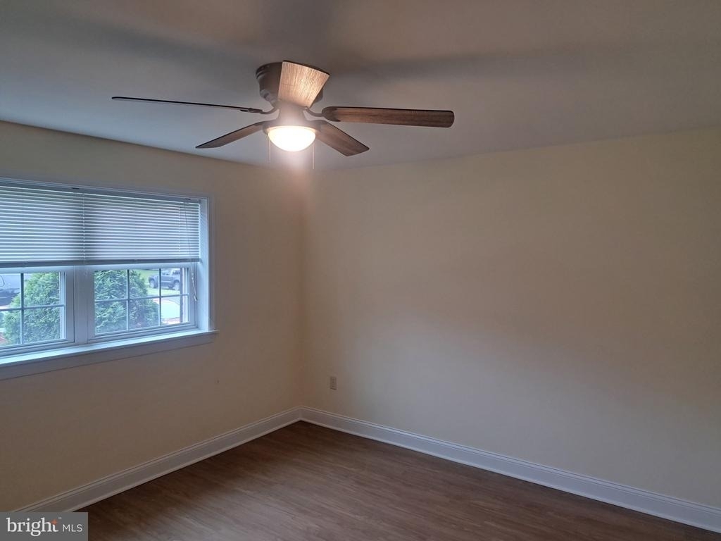 598 Belmont Avenue - Photo 10