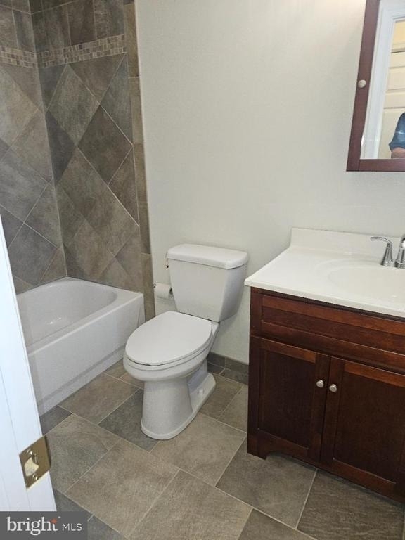 598 Belmont Avenue - Photo 5