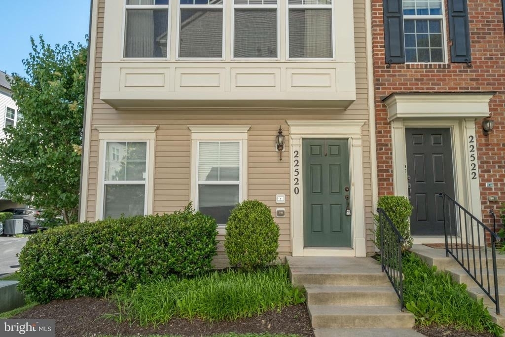 22520 Phillips Street - Photo 4