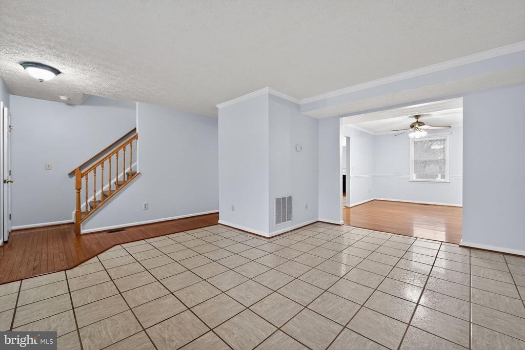 7916 Evesboro Drive - Photo 3