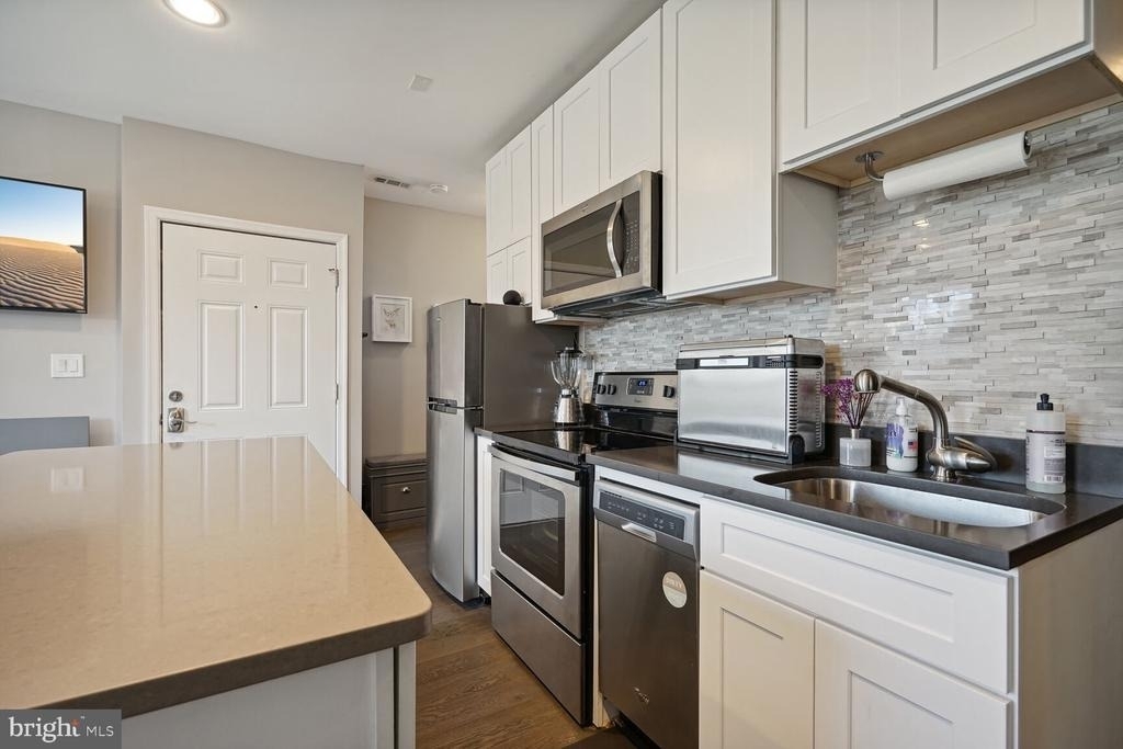 4809 3rd Street Nw - Photo 2