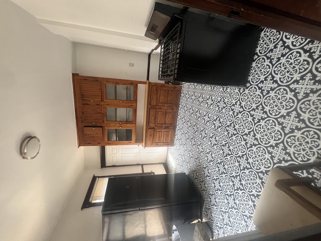 2921 Helen Street - Photo 11