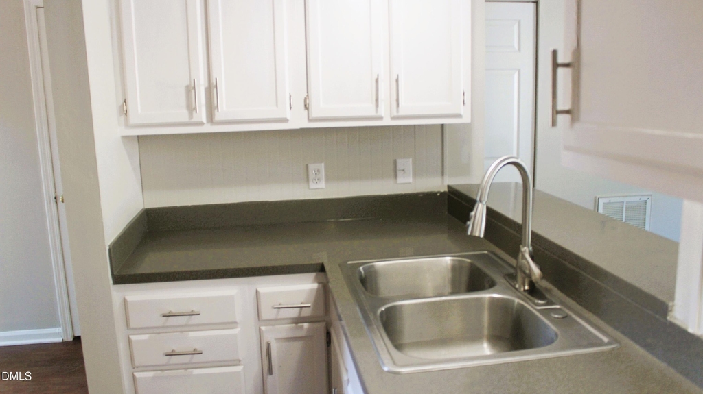 2706 Big Oak Street - Photo 6
