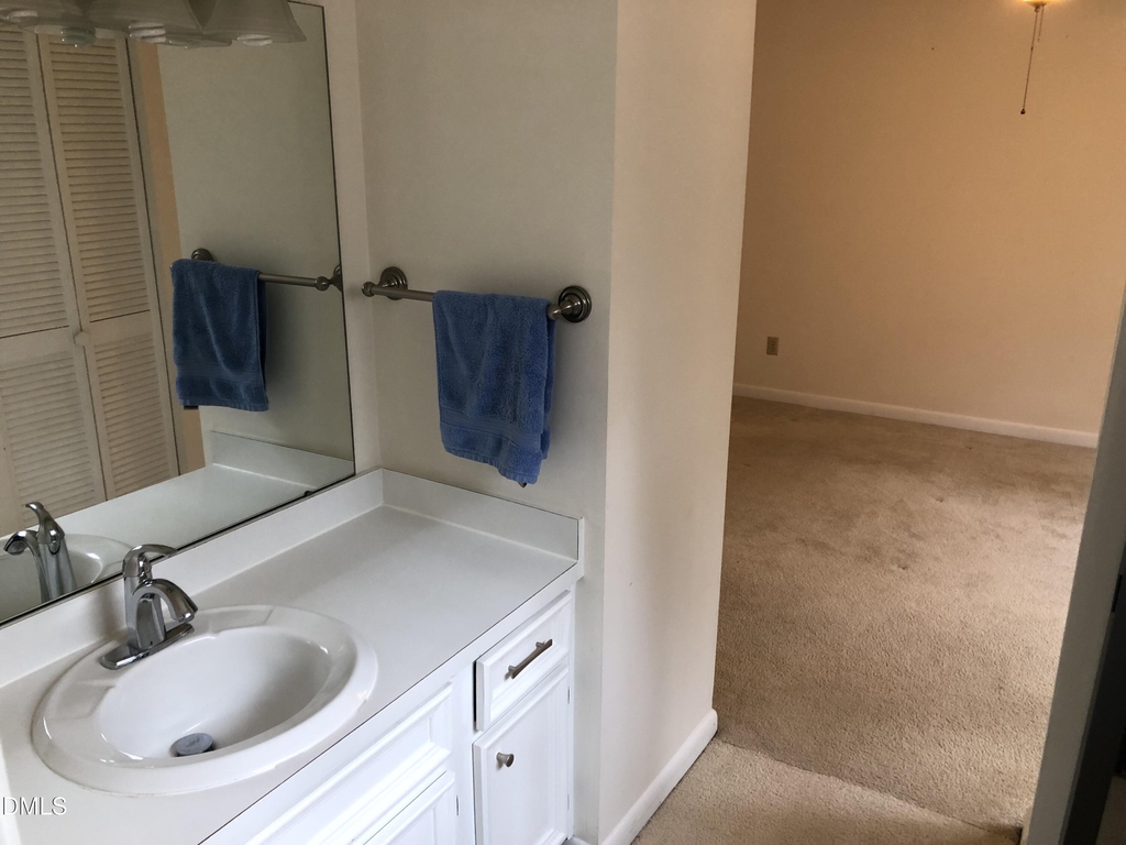 4100 Five Oaks Drive - Photo 15