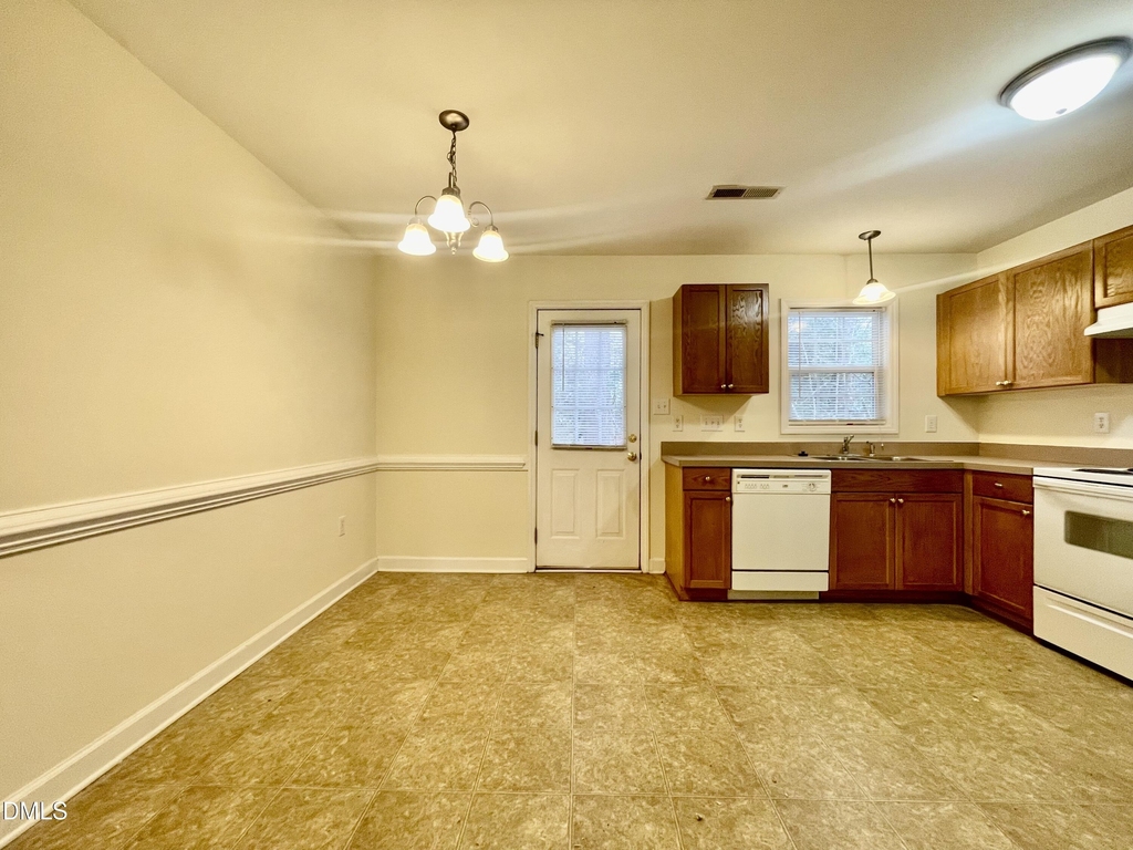 224 Bass Lake Road - Photo 4