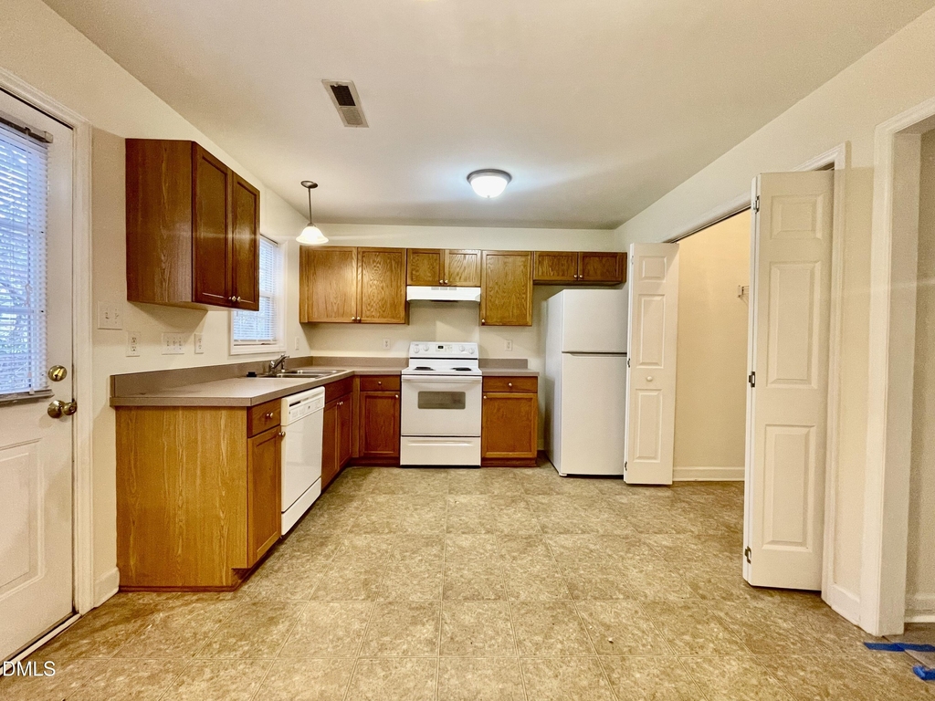 224 Bass Lake Road - Photo 3