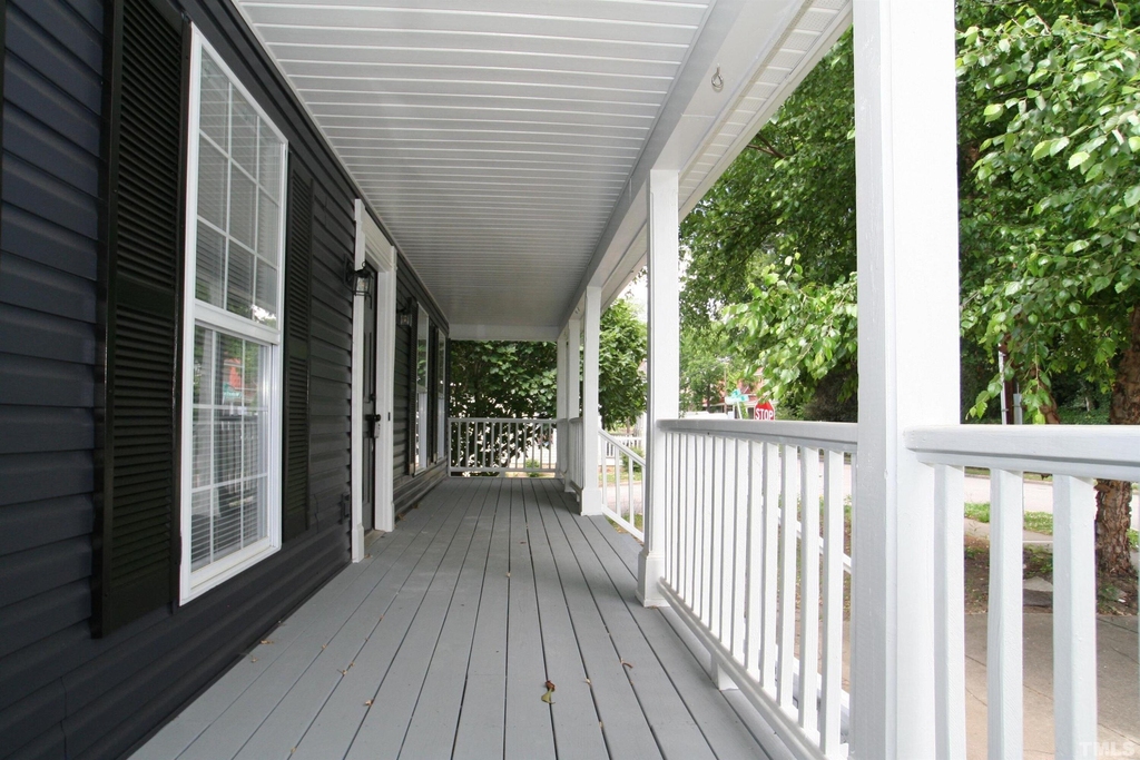 109 Ashe Avenue - Photo 4