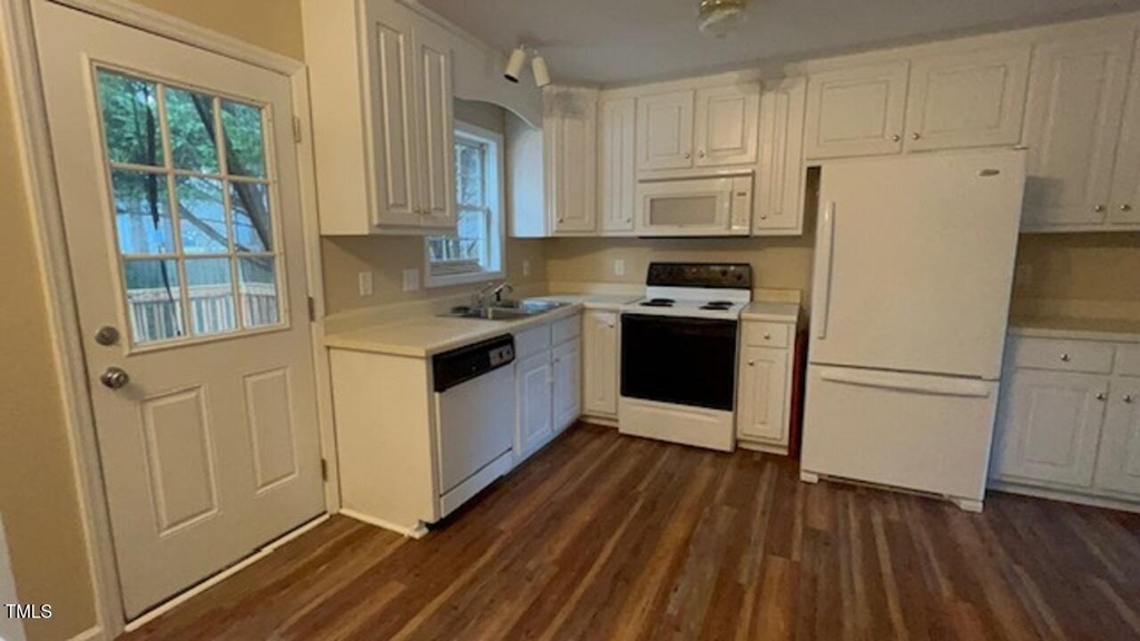 212 Walnut Creek Drive - Photo 7