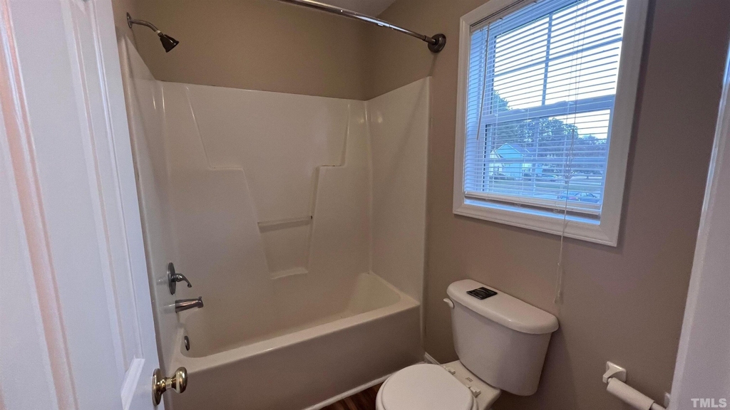 212 Walnut Creek Drive - Photo 18