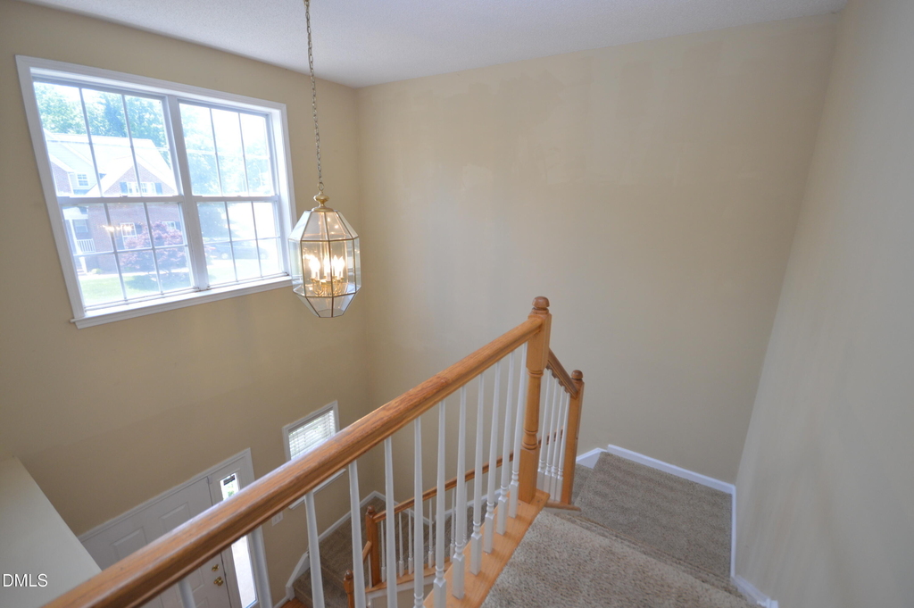 201 Tecumseh Court - Photo 13