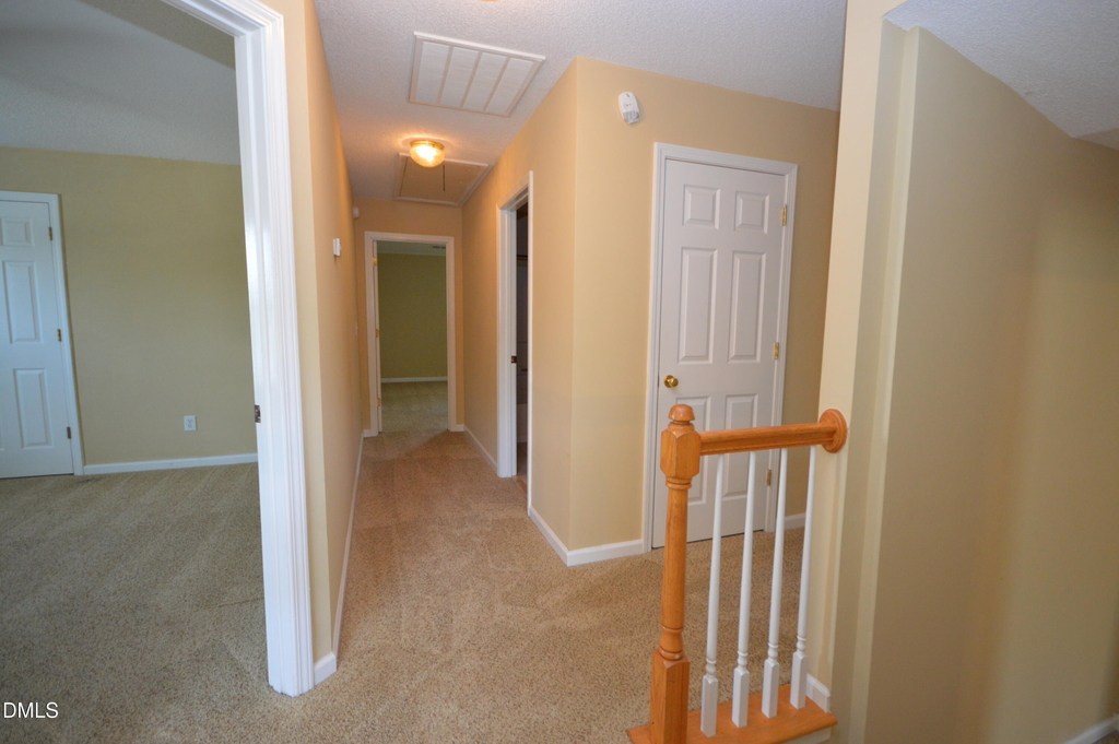 201 Tecumseh Court - Photo 14