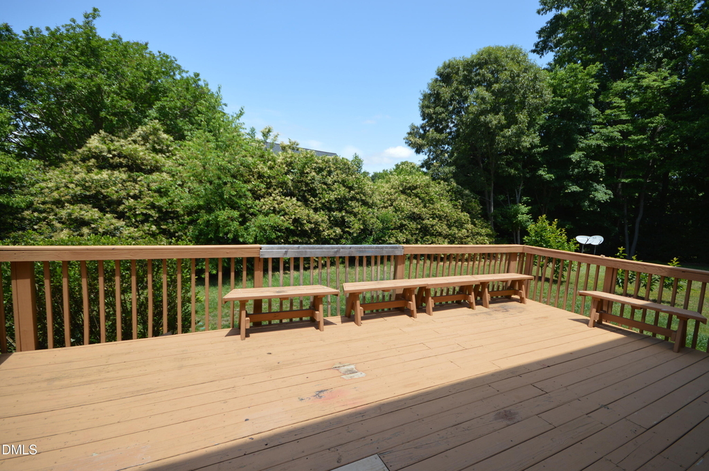 201 Tecumseh Court - Photo 28