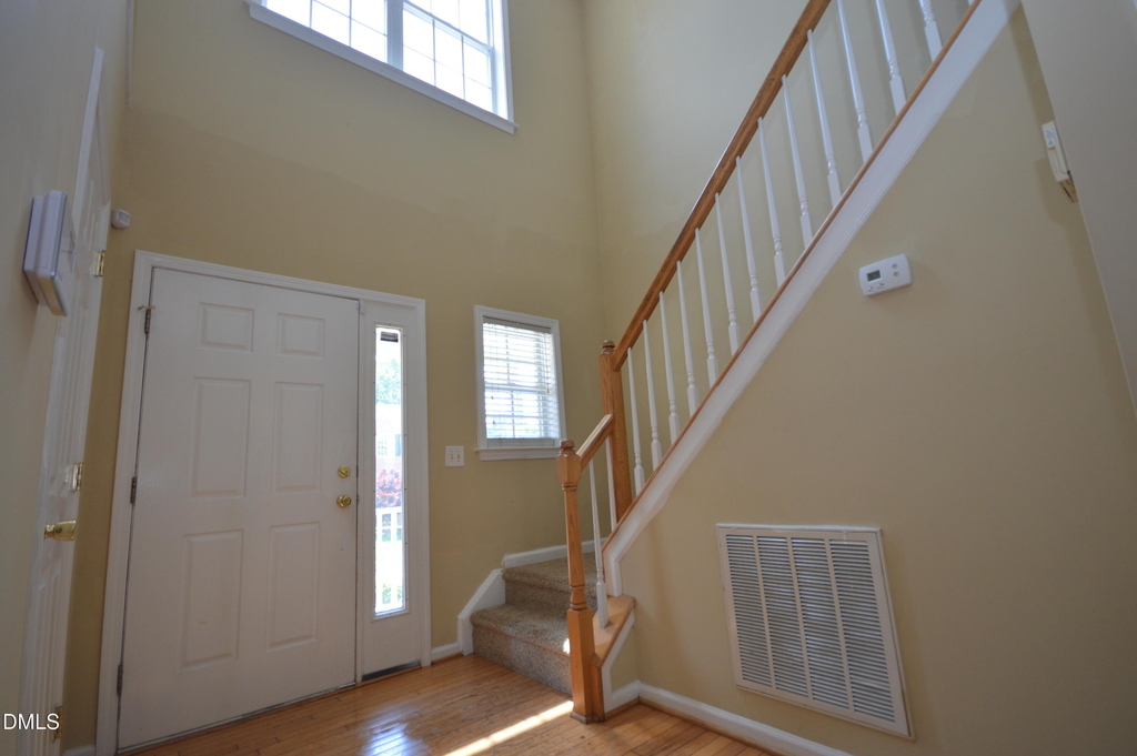 201 Tecumseh Court - Photo 4