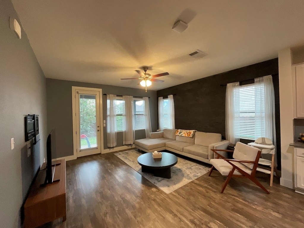 624 Golden Glory Rd - Photo 12