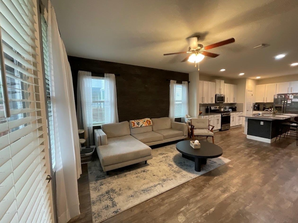 624 Golden Glory Rd - Photo 14