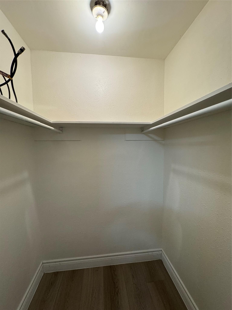3520 Roanoke Dr - Photo 8