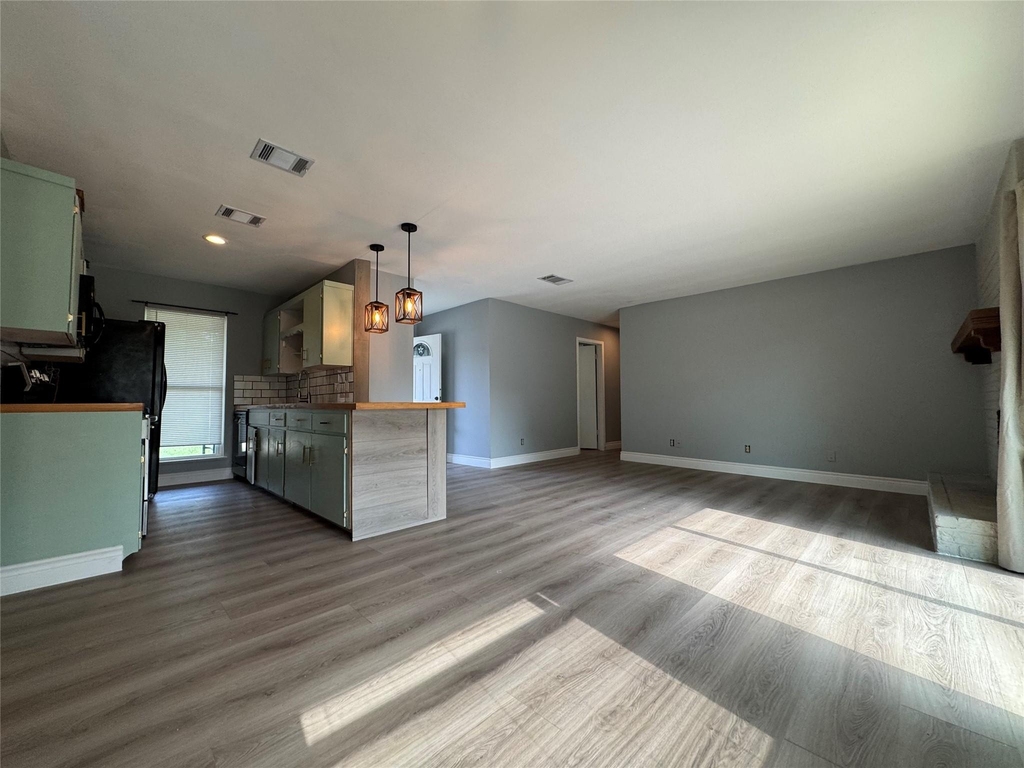 3520 Roanoke Dr - Photo 6