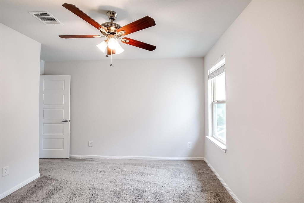 100 Earl Keen St - Photo 23