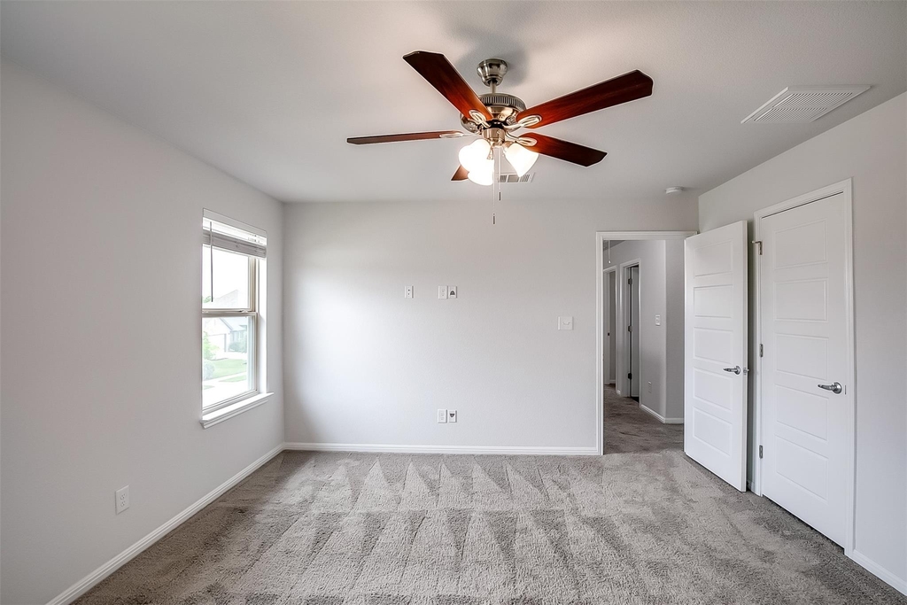 100 Earl Keen St - Photo 18
