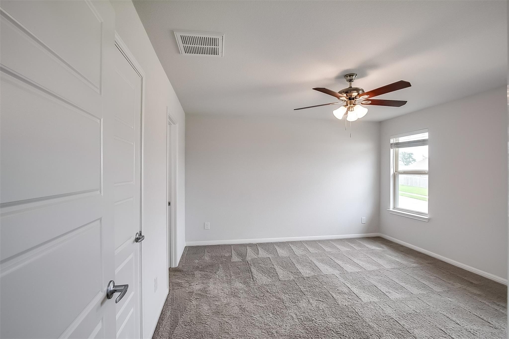 100 Earl Keen St - Photo 15