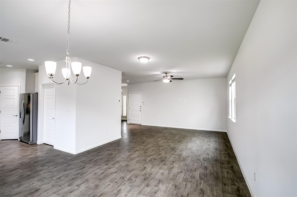 100 Earl Keen St - Photo 8