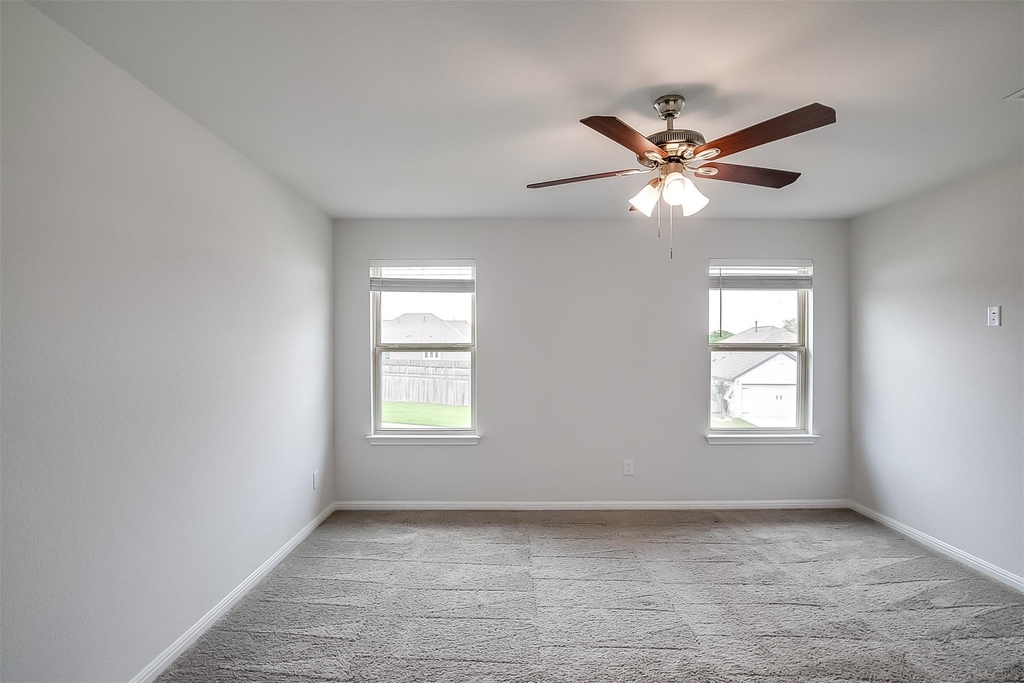 100 Earl Keen St - Photo 16