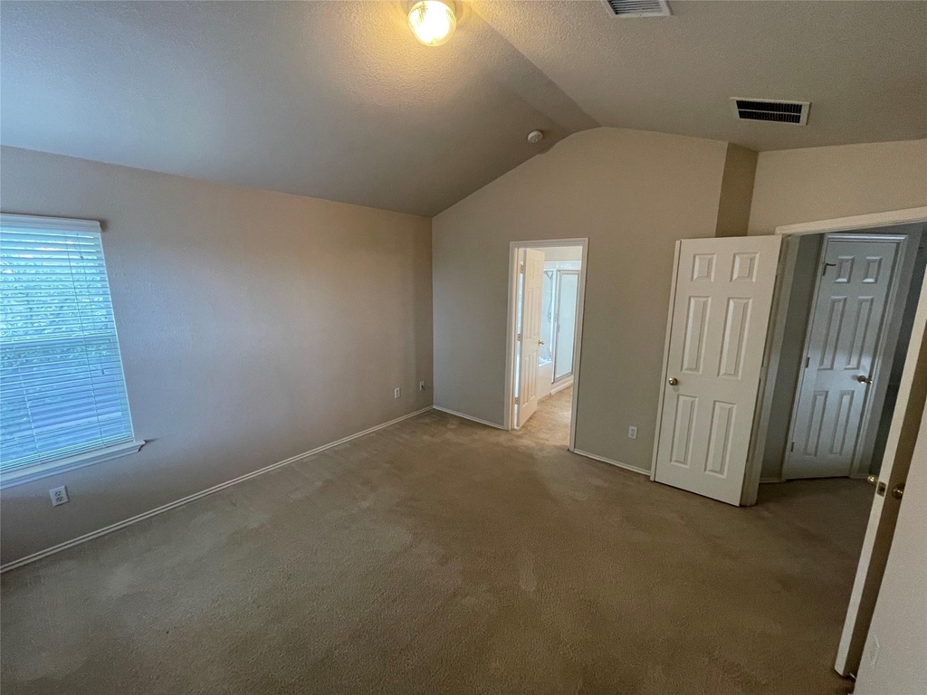 1211 Peyton Pl - Photo 22