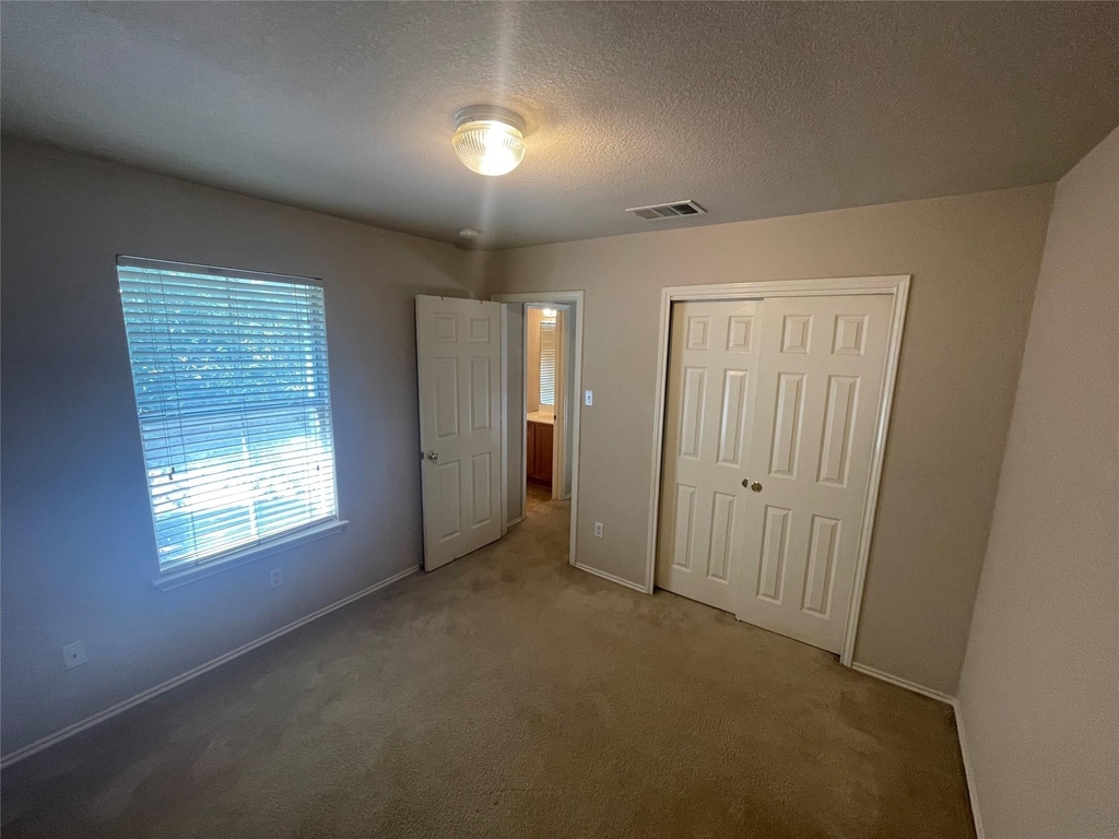 1211 Peyton Pl - Photo 19