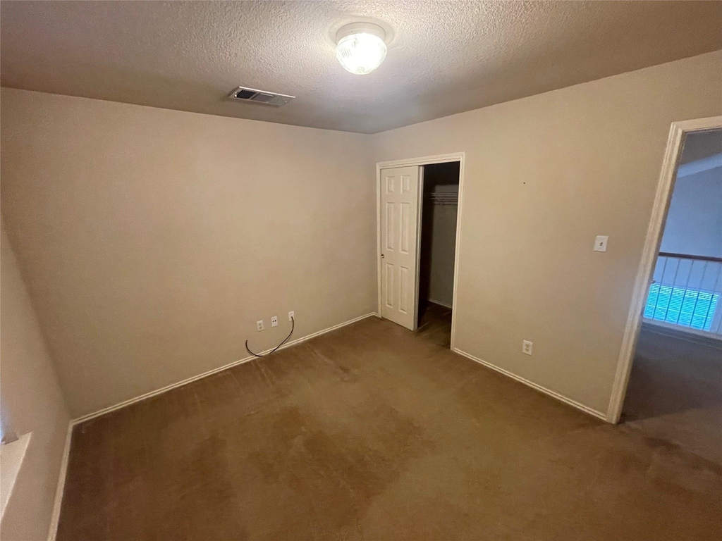1211 Peyton Pl - Photo 15