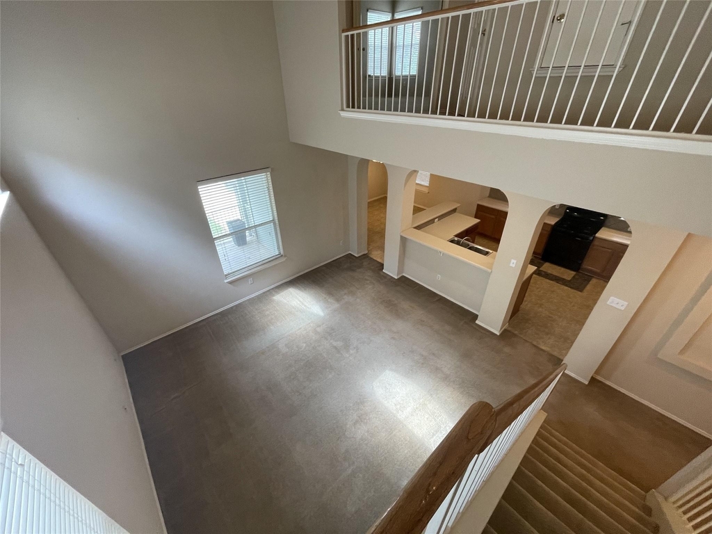1211 Peyton Pl - Photo 6