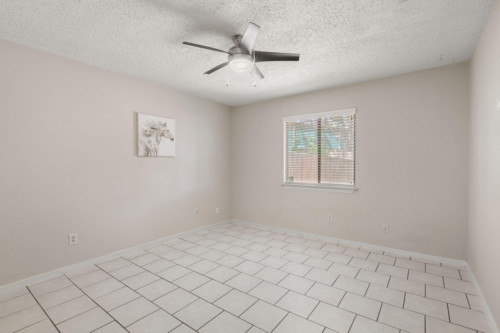 2311 Burleson Rd - Photo 14