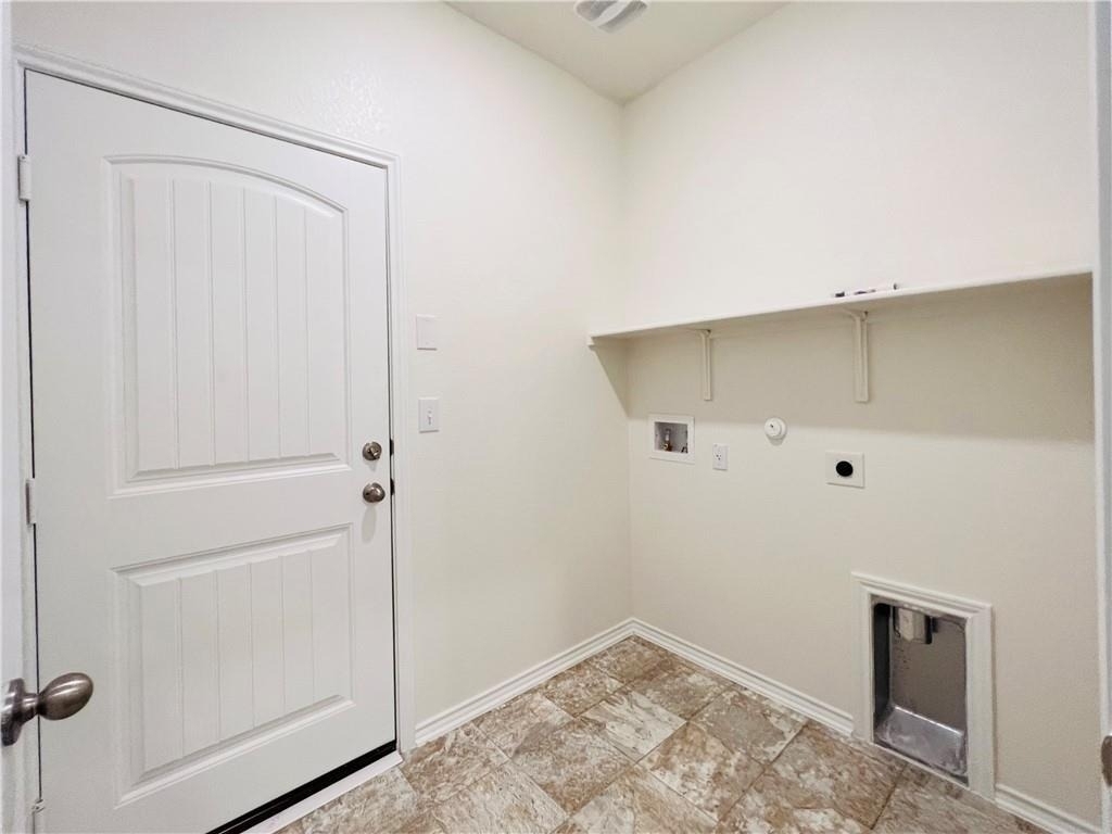 6409 Wagon Spring St - Photo 12