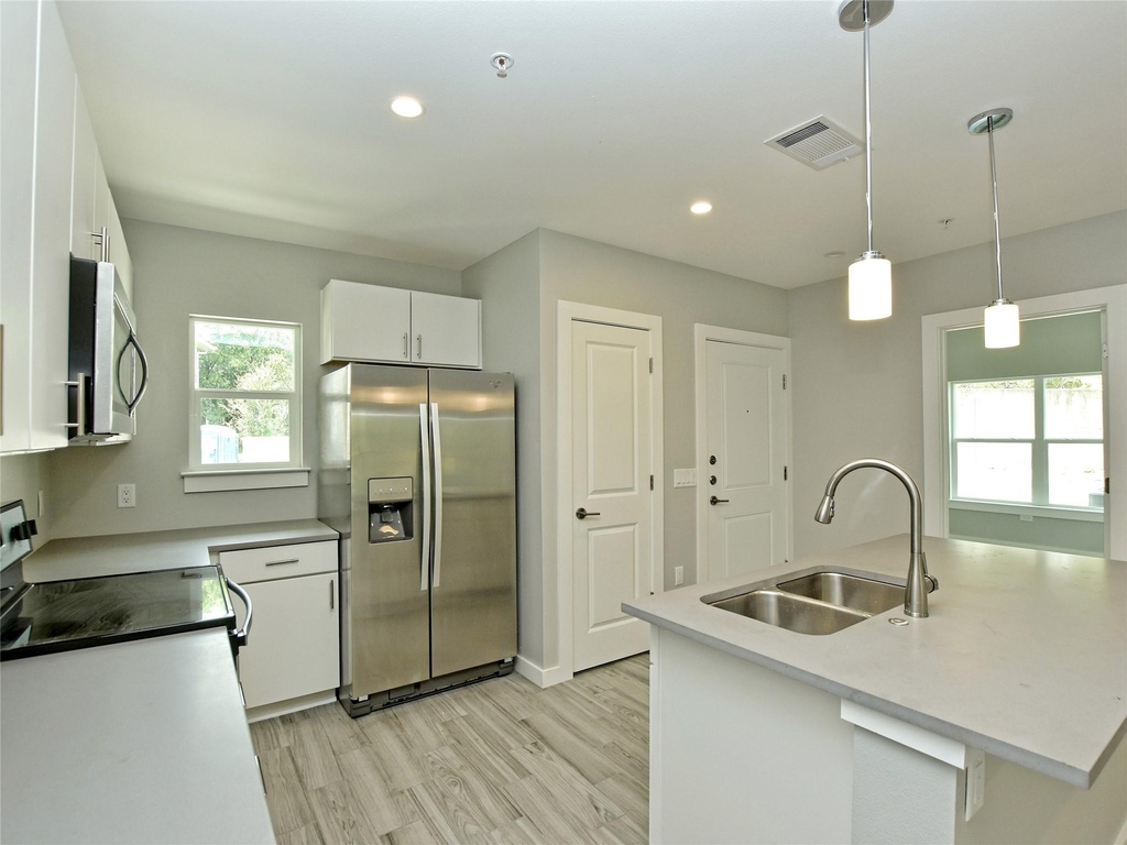 102 Blue Ridge Trl - Photo 0
