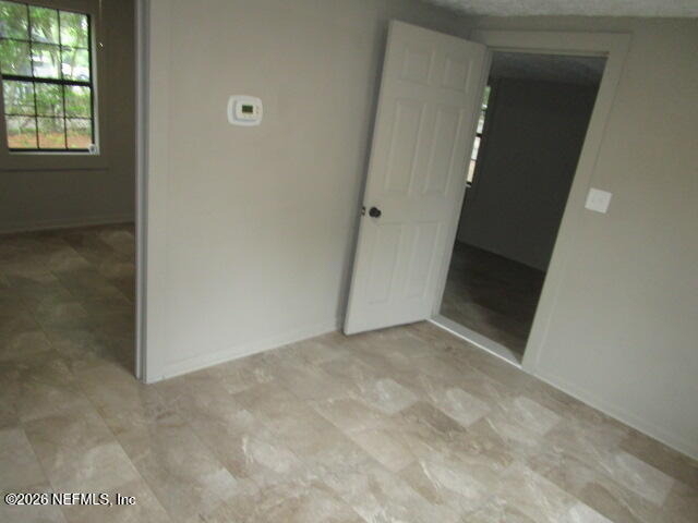 9525 Campus Avenue - Photo 6