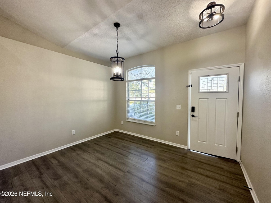 1559 Irishwood Court - Photo 1