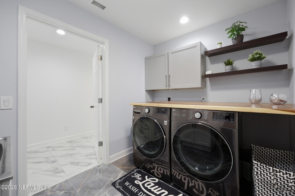 1450 Wentworth Avenue - Photo 58