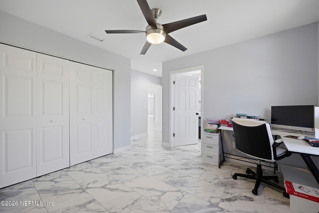 1450 Wentworth Avenue - Photo 43