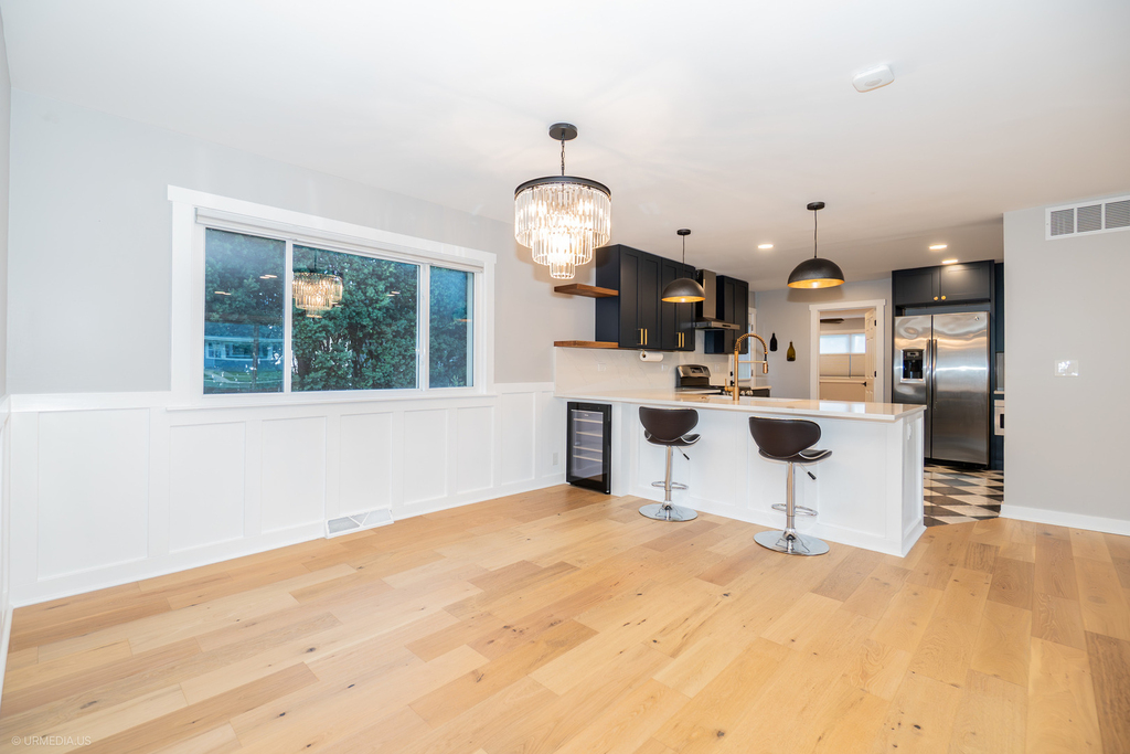 339 Lincoln Avenue - Photo 4