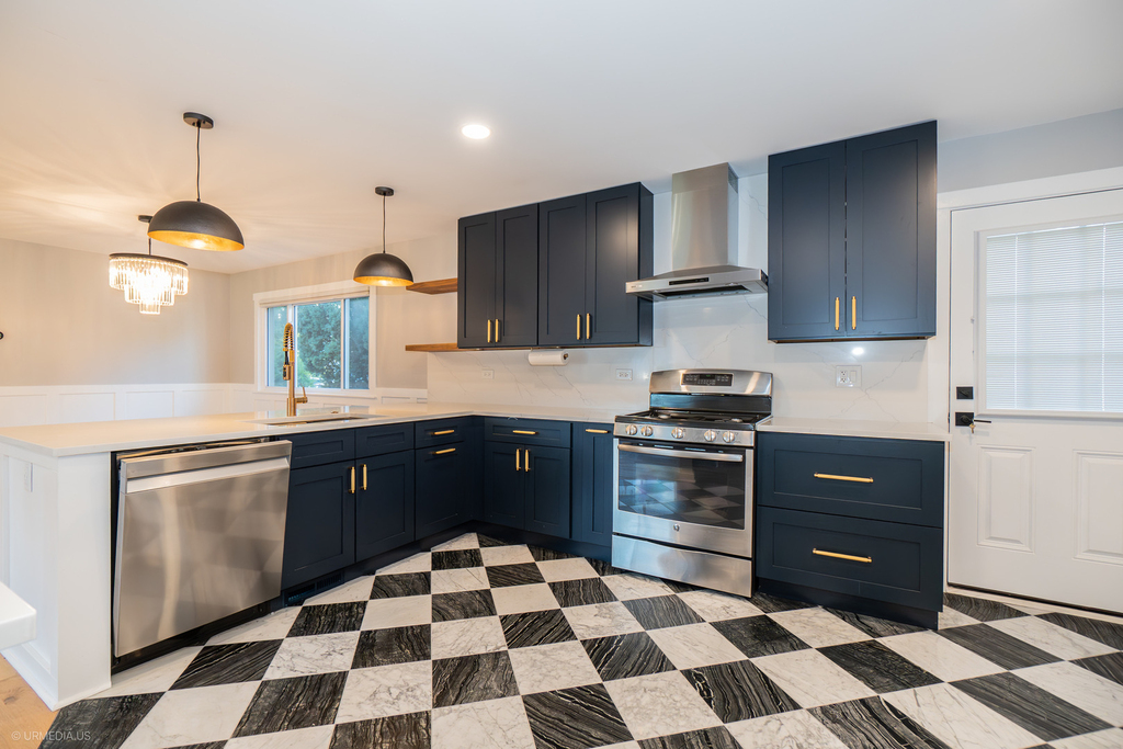 339 Lincoln Avenue - Photo 9