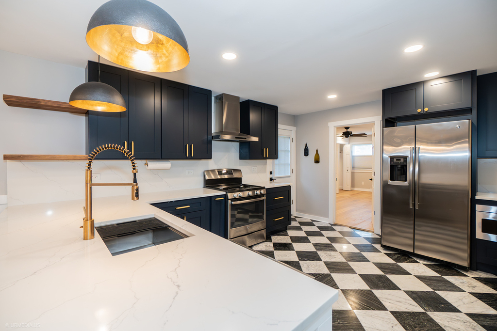 339 Lincoln Avenue - Photo 6