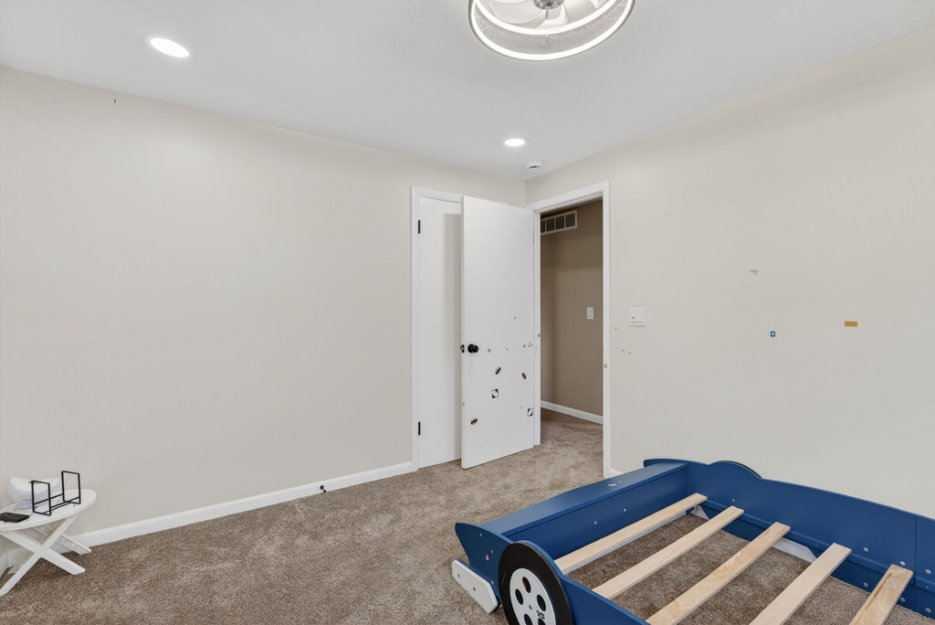 2091 W State Route 102 - Photo 30