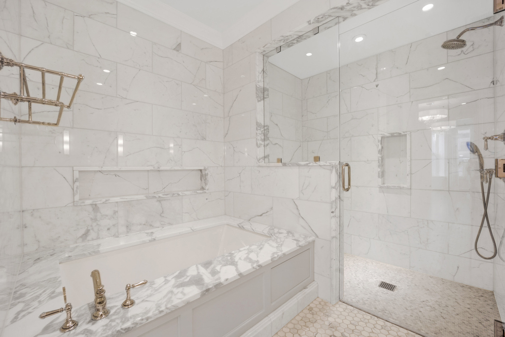 105 W Chestnut Street - Photo 10