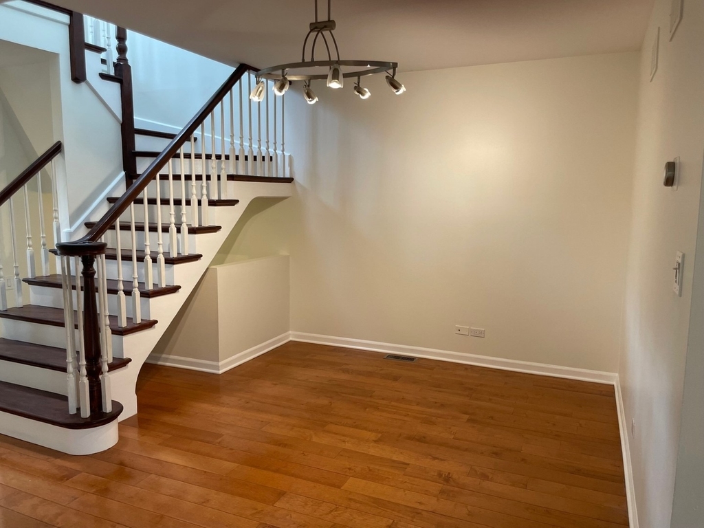 3125 Lake Avenue - Photo 2