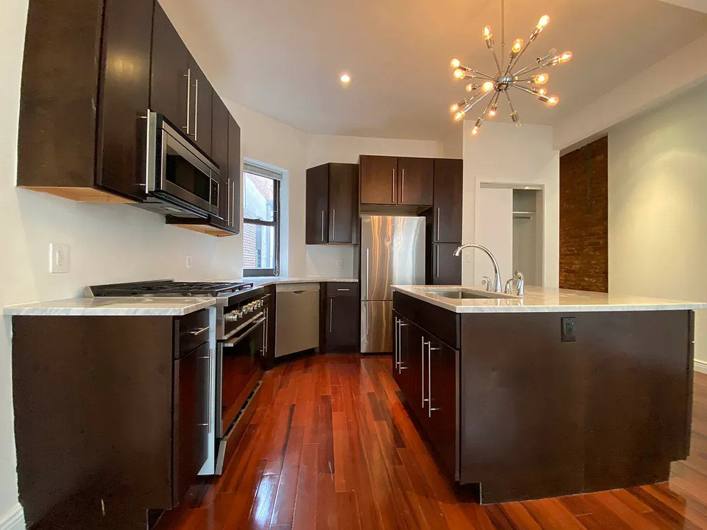 163 West 80th Street - Photo 2